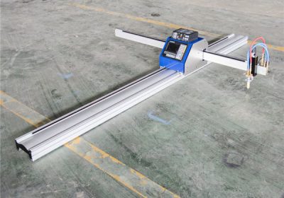 CNC plastmassist laua lõikamismasin roostevabast terasest / koostööplaadist