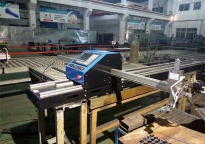 kaasaskantav CNC õhu plasma lõikamise masin / mini metal kaasaskantavate CNC-plaatimetöötlus masinad