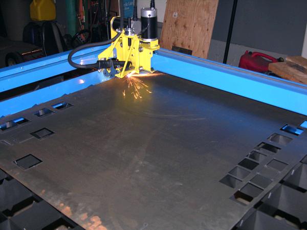 Vahendid vajavad plasma lõikurit / hobivärvi CNC-plaadistusseadet